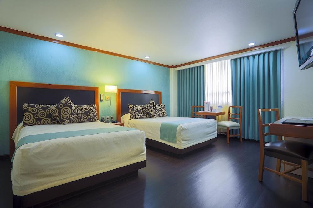 Hotel Abastos Plaza เม็กซิโกซิตี้ ภายนอก รูปภาพ