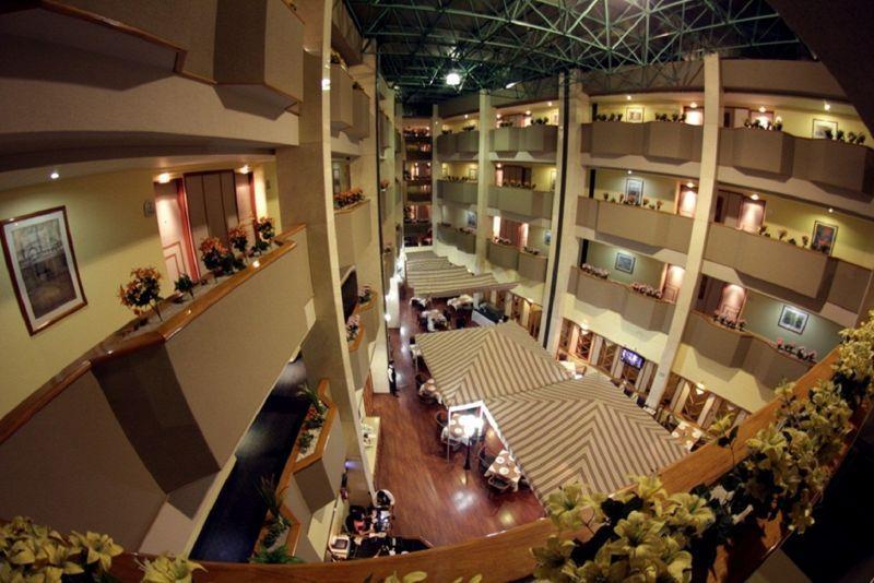 Hotel Abastos Plaza เม็กซิโกซิตี้ ภายนอก รูปภาพ